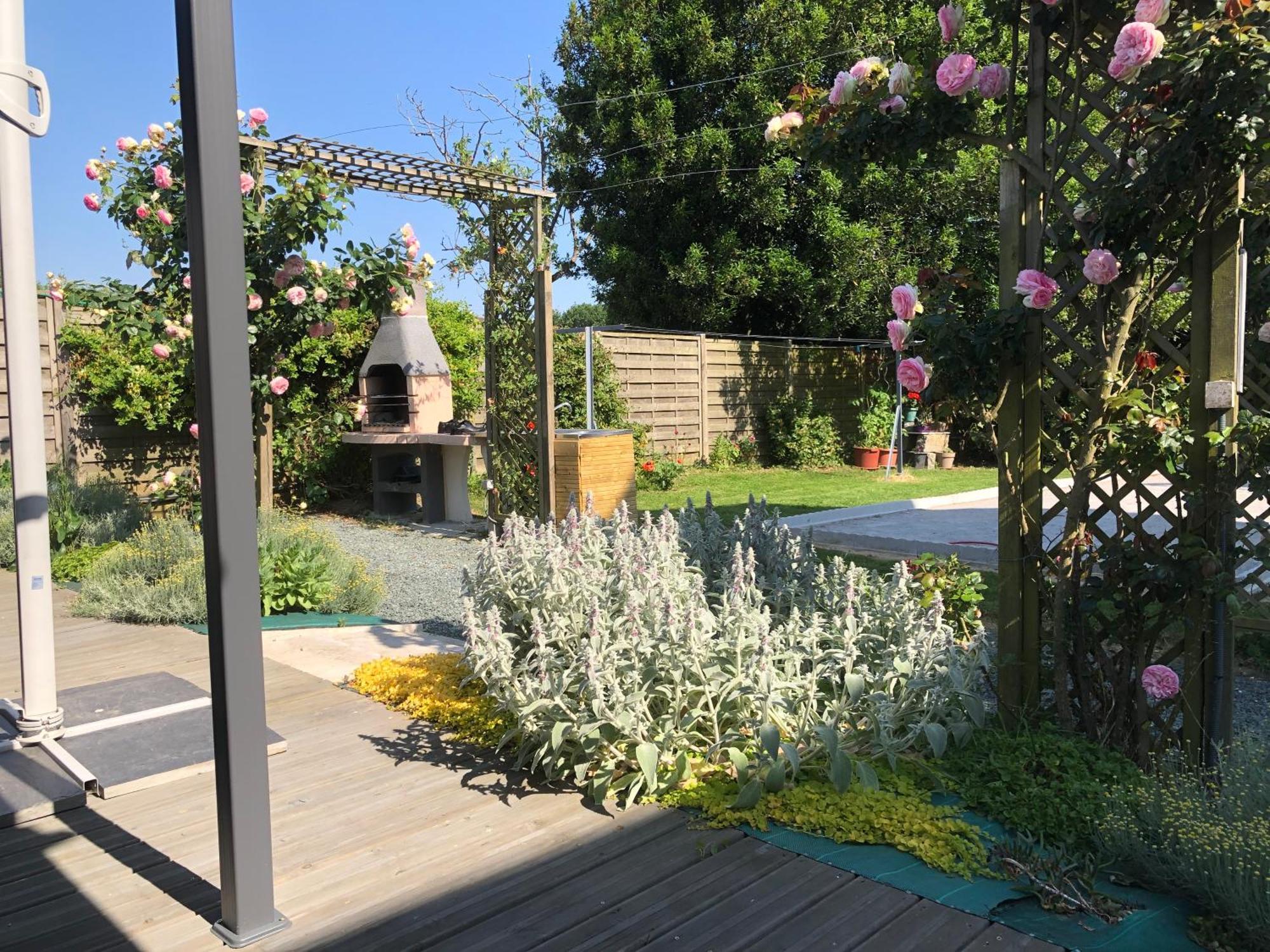 Les hortensias Grand-Fougeray Exterior foto